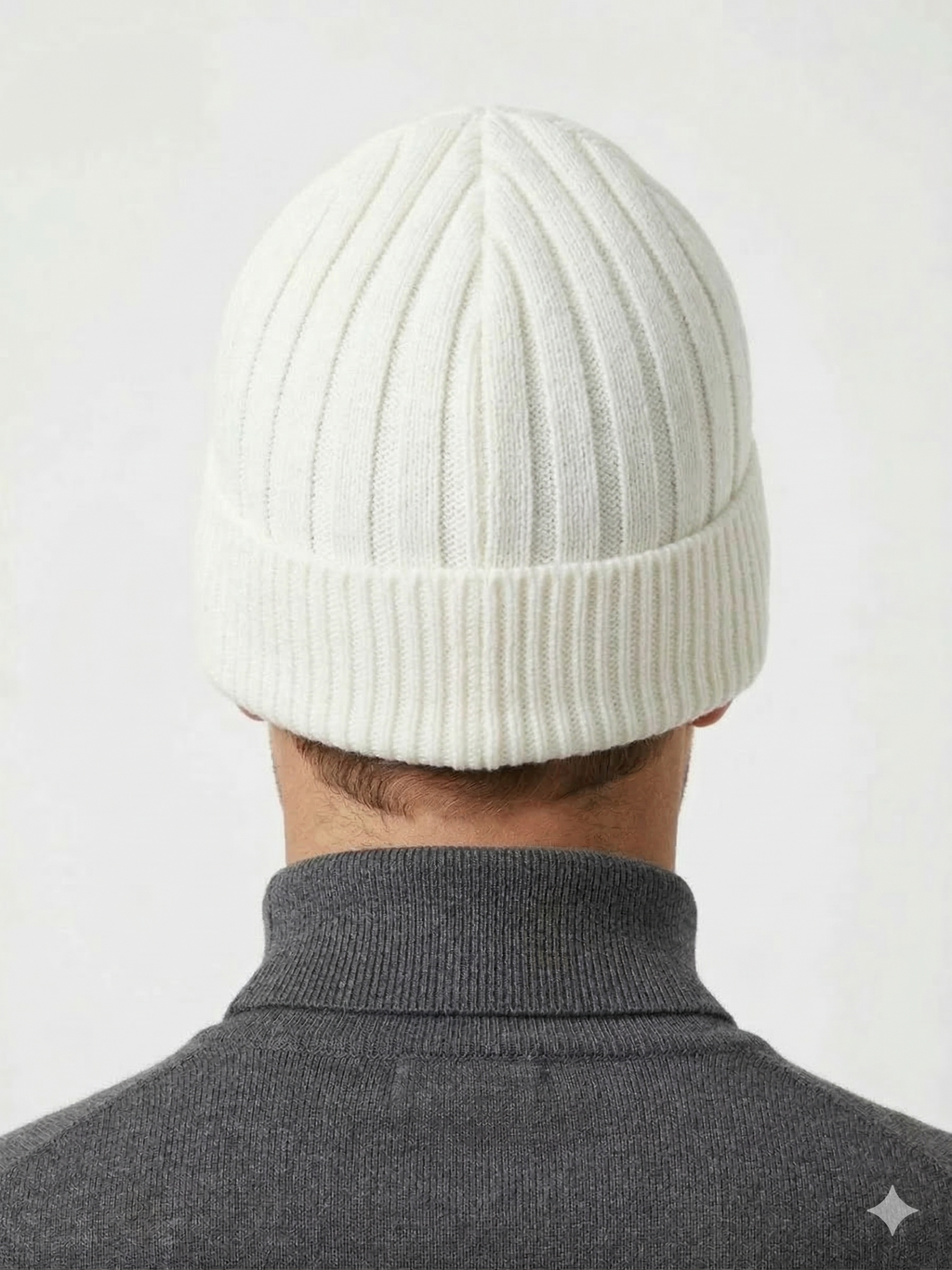Patagonia P-6 Logo Chunky Knit Beanie