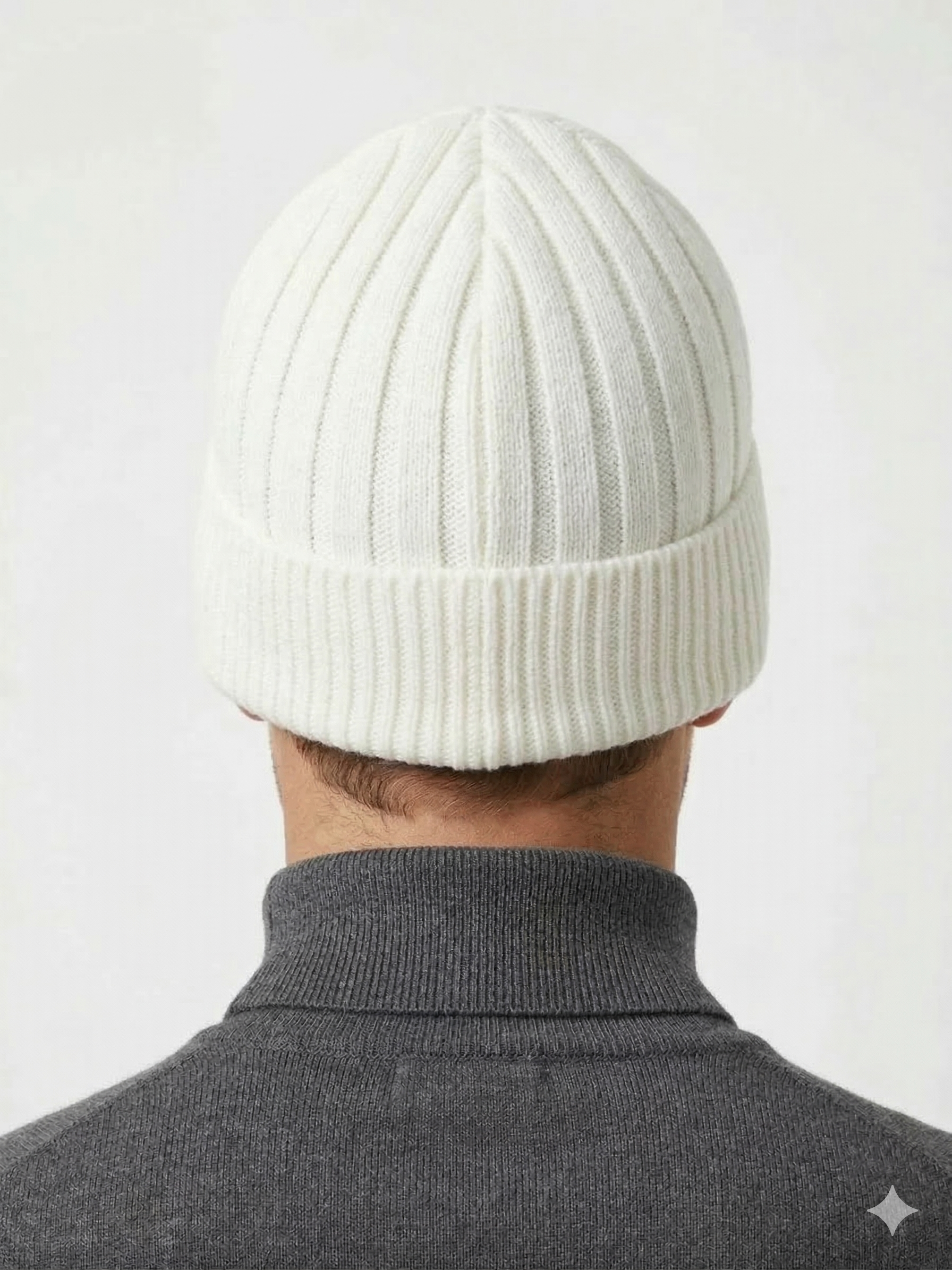 Patagonia P-6 Logo Chunky Knit Beanie