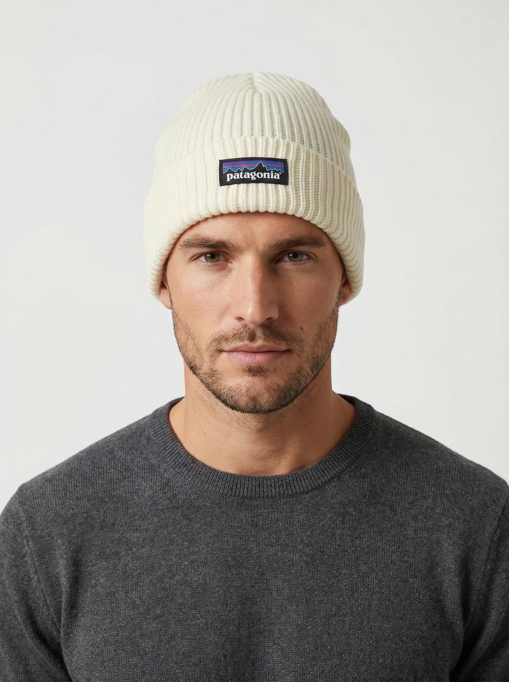 Patagonia P-6 Logo Fisherman’s Rolled Beanie